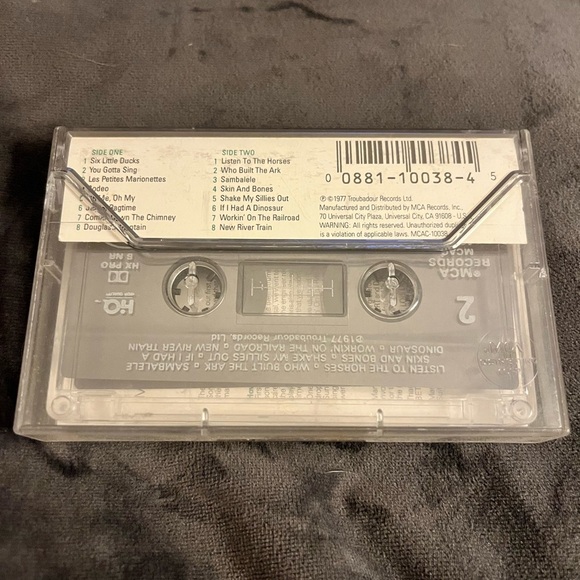 RAFFI More Singable Songs Cassette 1977 Troubadour Records  RARE ! - Picture 2 of 2